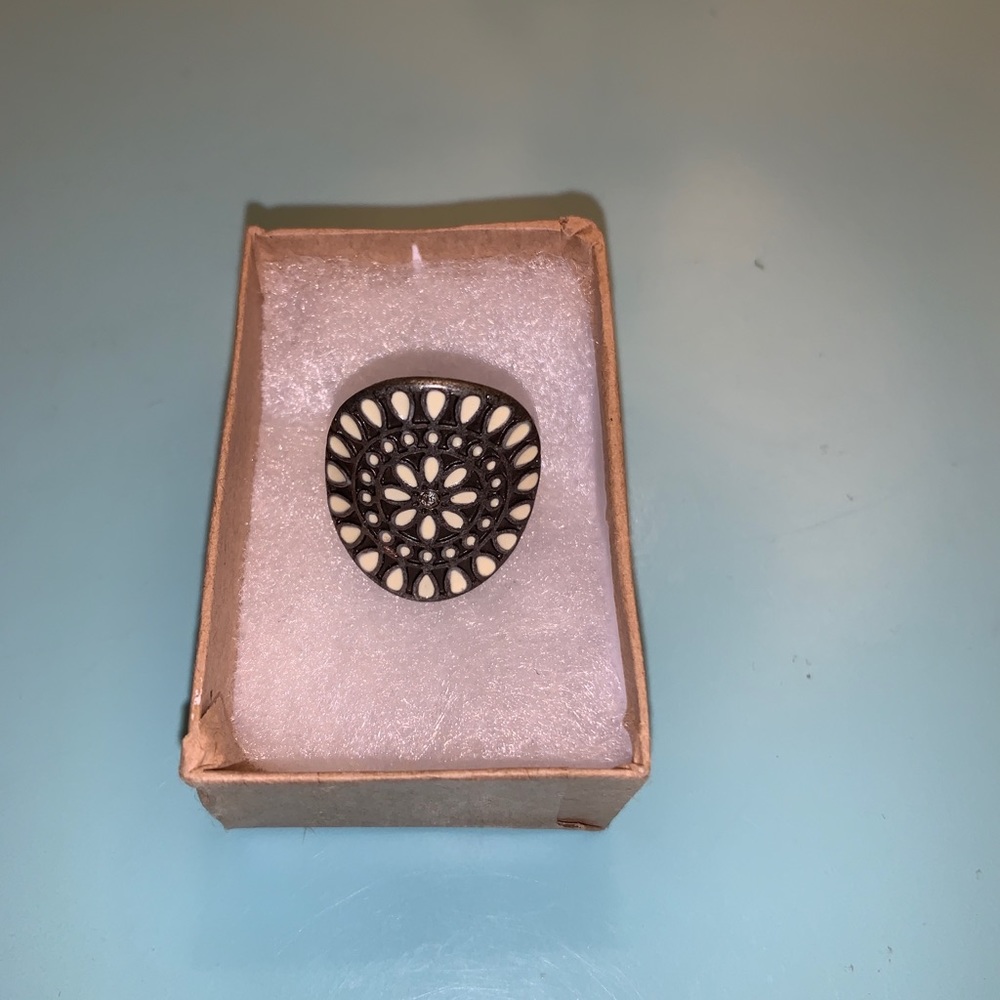 boutique sterling silver ring